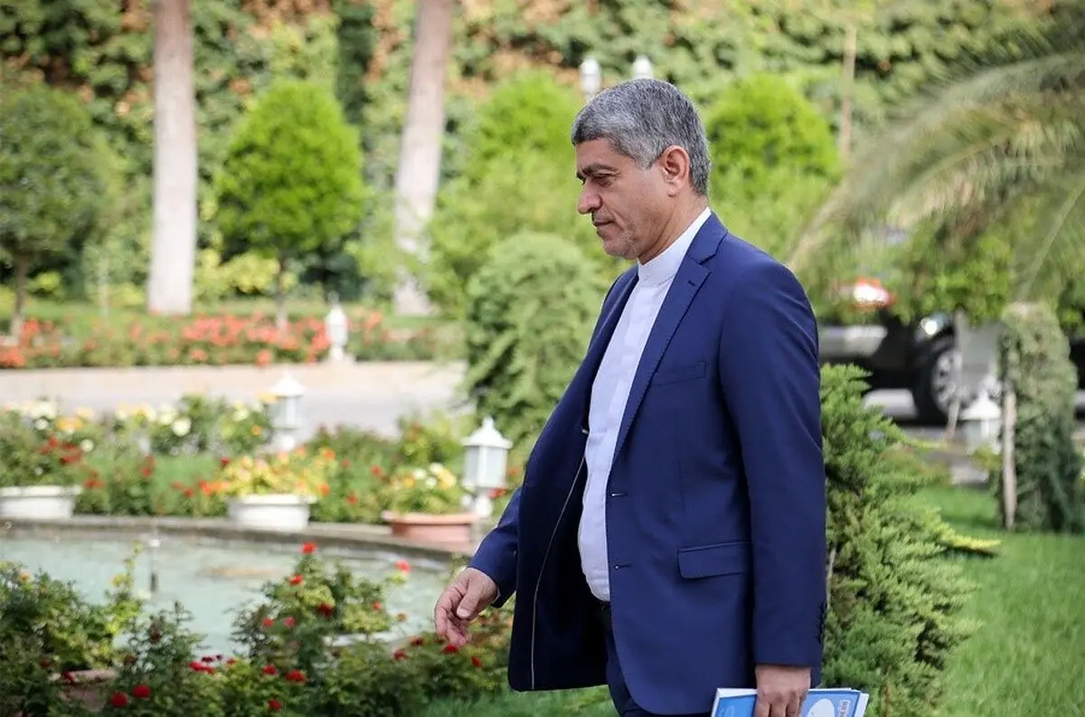 پُست جدید طیب‌نیا لو رفت؛ وزیر علوم حکم را صادر می‌کند؟‌