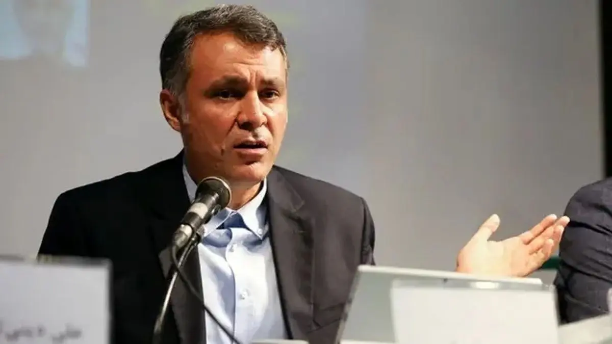 فاضلی: استیضاح برای ملت آب ندارد، اما برای نمایندگان نان دارد