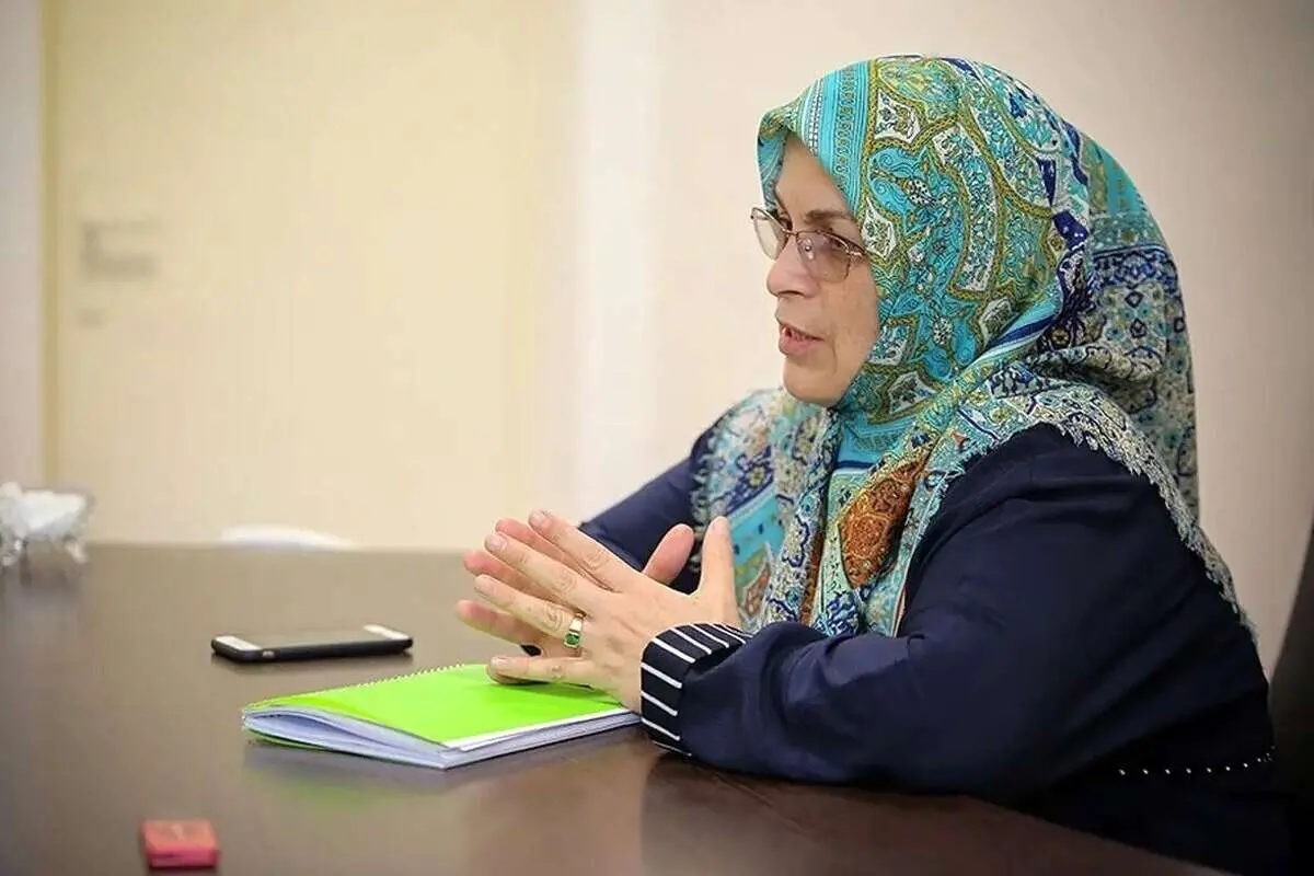 انتقاد رئیس جبهه اصلاحات از برخورد با محسن رنانی: بر سر شاخ نشسته بن می‌برید!