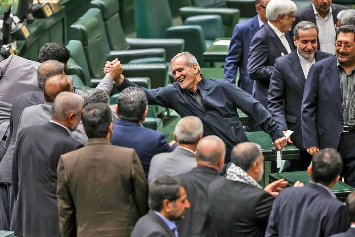 ابهامزدایی از یک مفهوم؛ وفاق ملی از شعار تا عمل