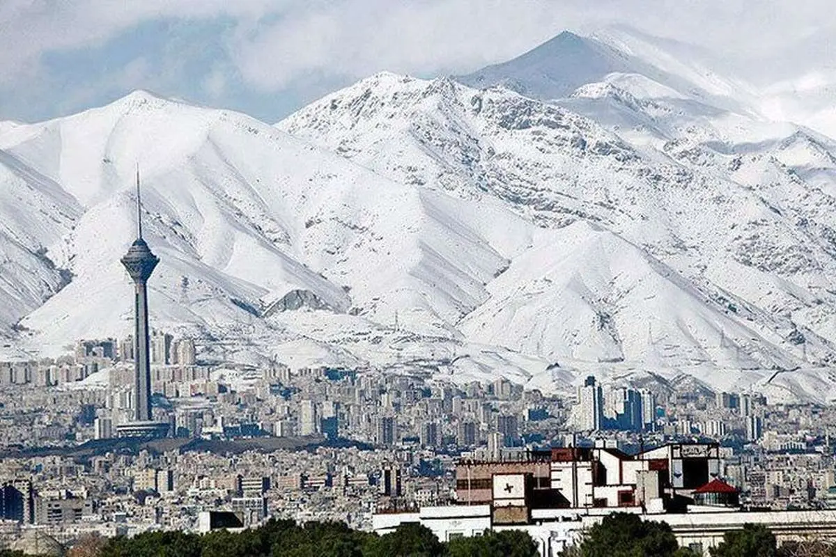ارتفاعات تهران برفی میشود؛ ماندگاری آلودگی پایتخت