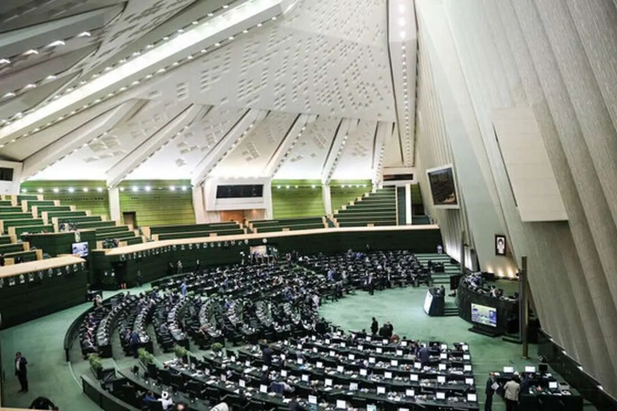 واکنش نمایندگان به ادعای علمالهدی درباره استخدام جاسوس از مجلس