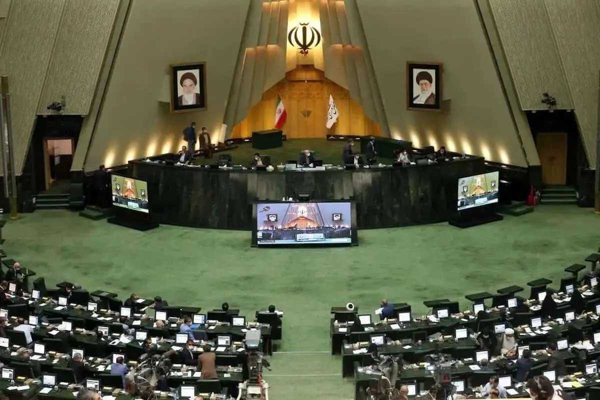 موافقت مجلس با یک فوریت طرح تفکیک وزارت راه و شهرسازی