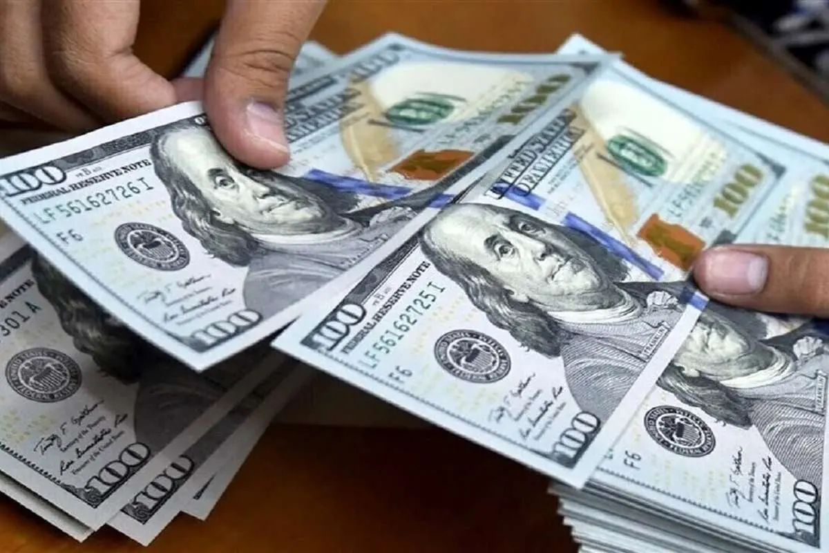 کاهش قیمت دلار نیمایی؛ سکه ۵۵ میلیون و ۹۰۰ هزار تومان شد
