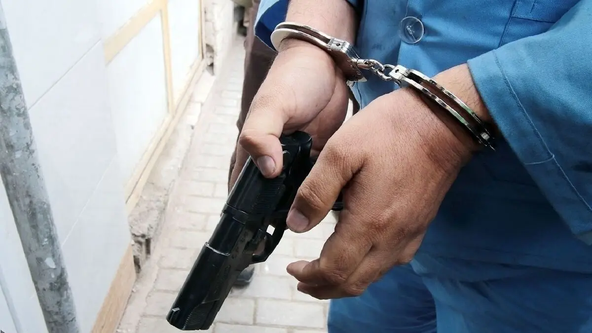 (ویدیو) سرقت مسلحانه با چاشنی قمار و مصرف مواد مخدر!