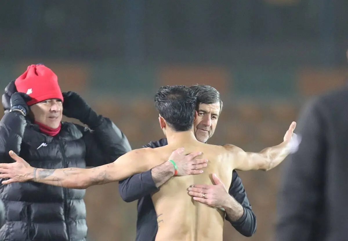 مخالفت پرسپولیس با فروش عیسی