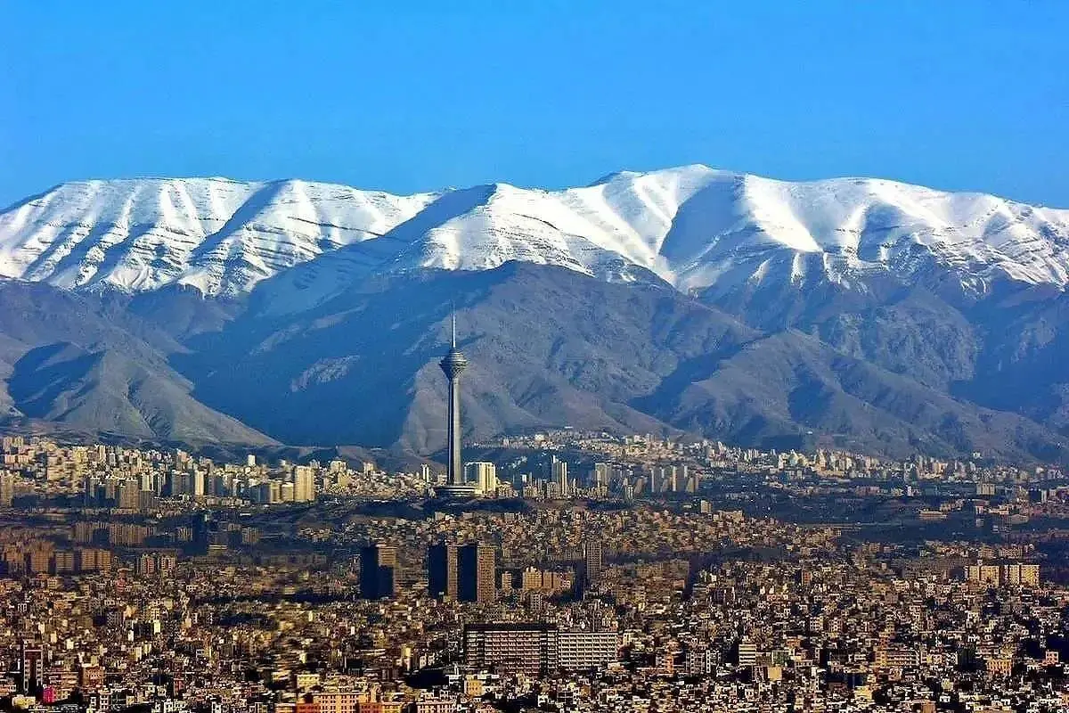 روزنامه اصولگرا: این همه در باره انتقال پایتخت حرف می‌زنید و آخرش می‌گویید فقط یک ایده بود؟