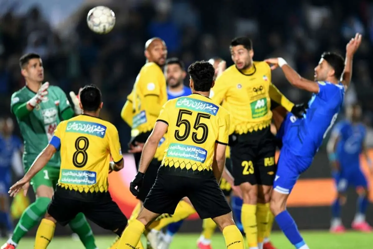 ابهام در حضور مدافع سپاهان مقابل پرسپولیس