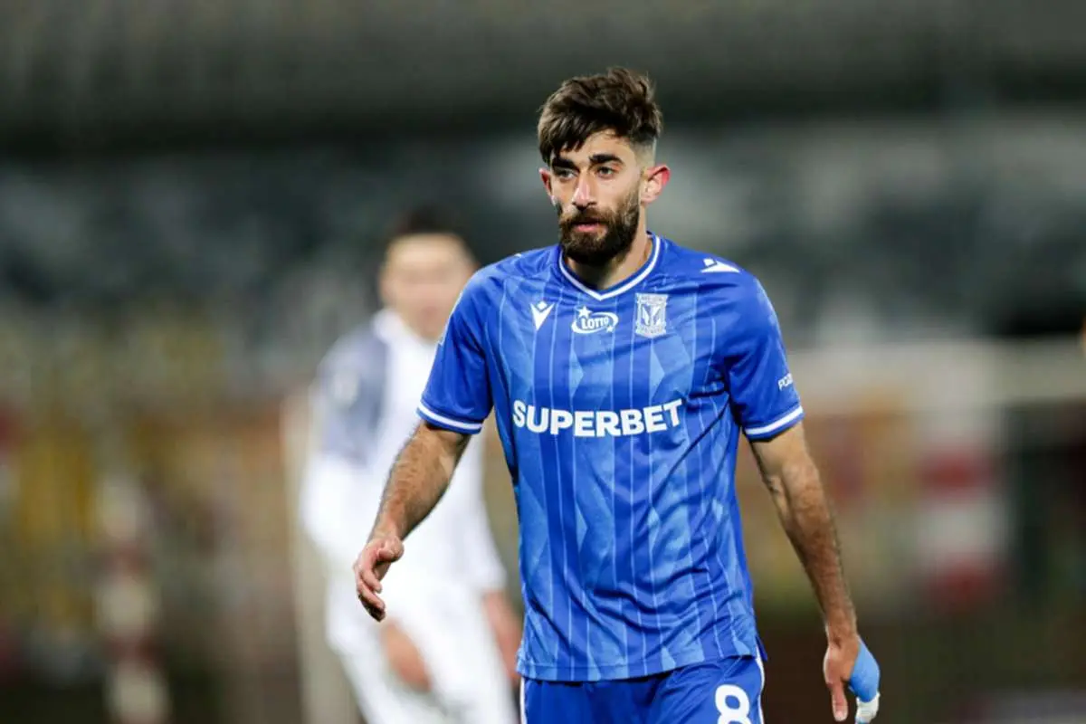 پایان شایعات حواشی لژیونر ایران؛ رد پیشنهاد استقلال و پرسپولیس