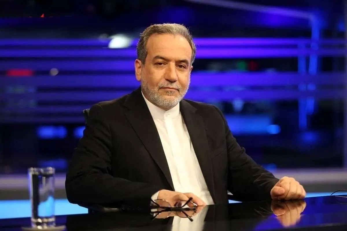 وزیر امور خارجه به تلویزیون میرود