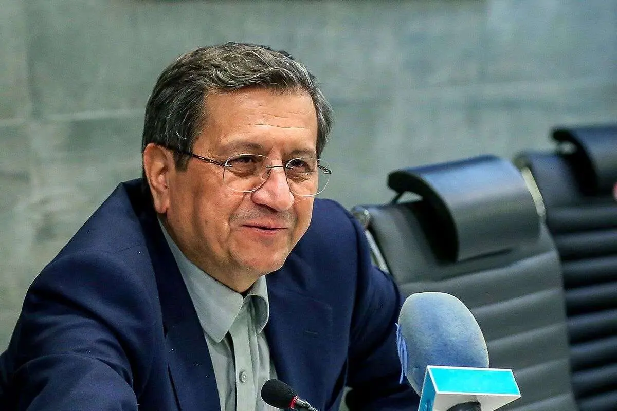 همتی: دولت درصدد است به دهک‌های پایین سبدهای معیشتی بدهد