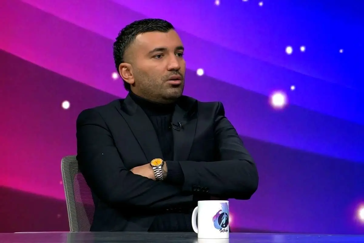 (عکس) عذرخواهی مسلمان از گندوز و پرسپولیس