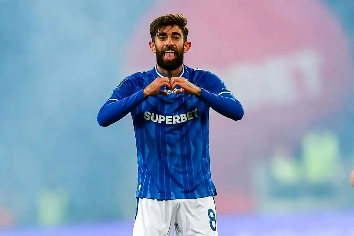 مذاکرات فشرده پرسپولیس با علی قلیزاده؛ بمب نیمفصل آماده انفجار؟