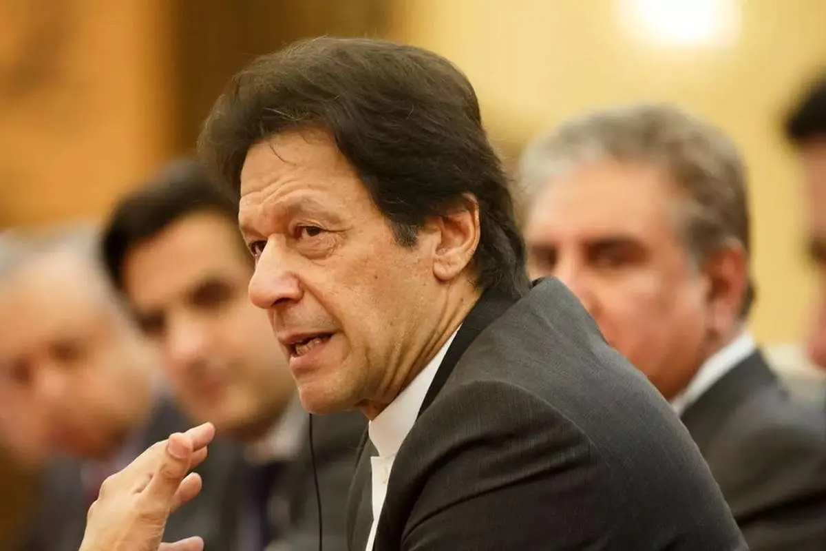 واکنش عمران خان به محکومیت خود به ۱۴ سال زندان