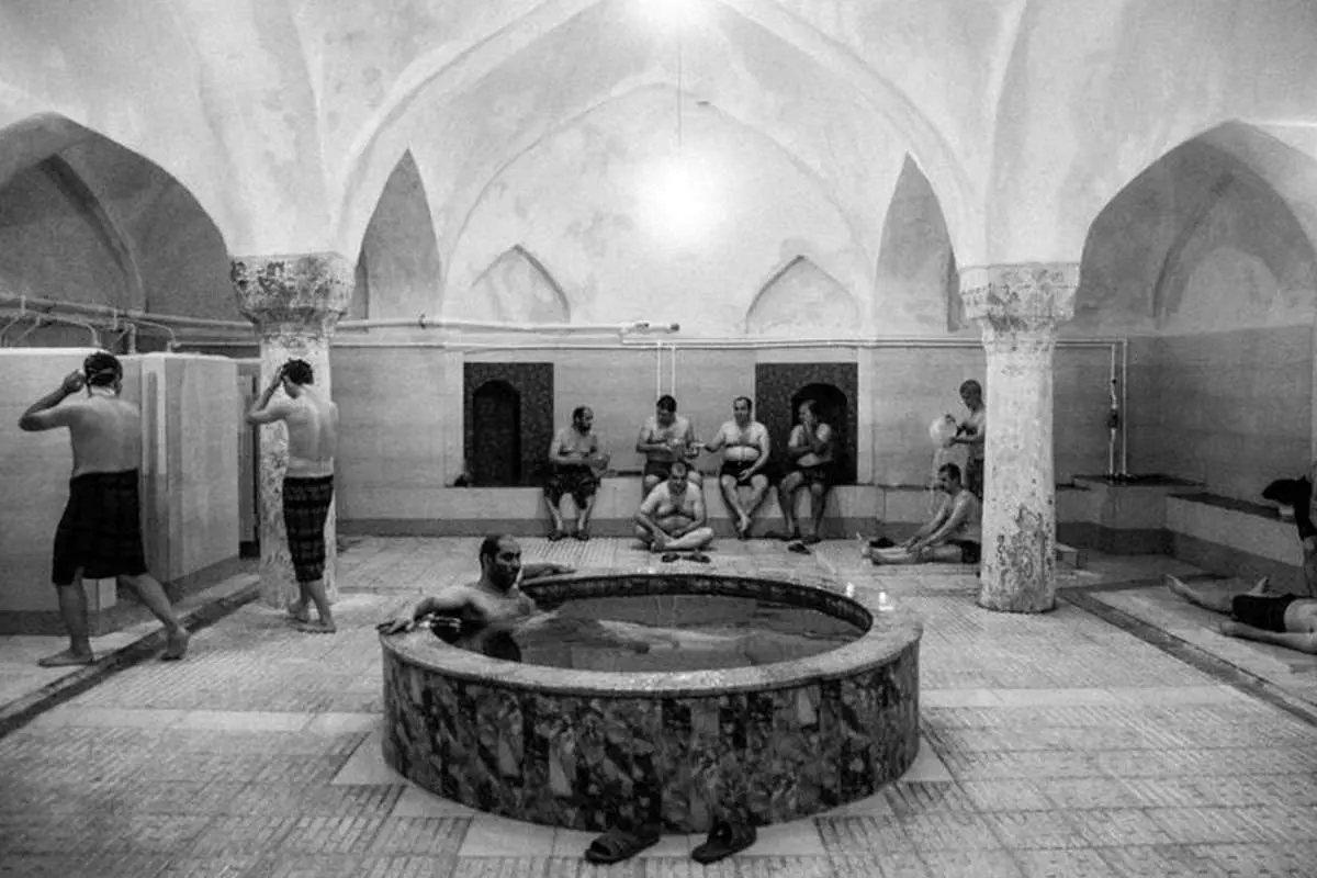 نخستین حمام دوشدار تهران را چه کسی ساخت؟!