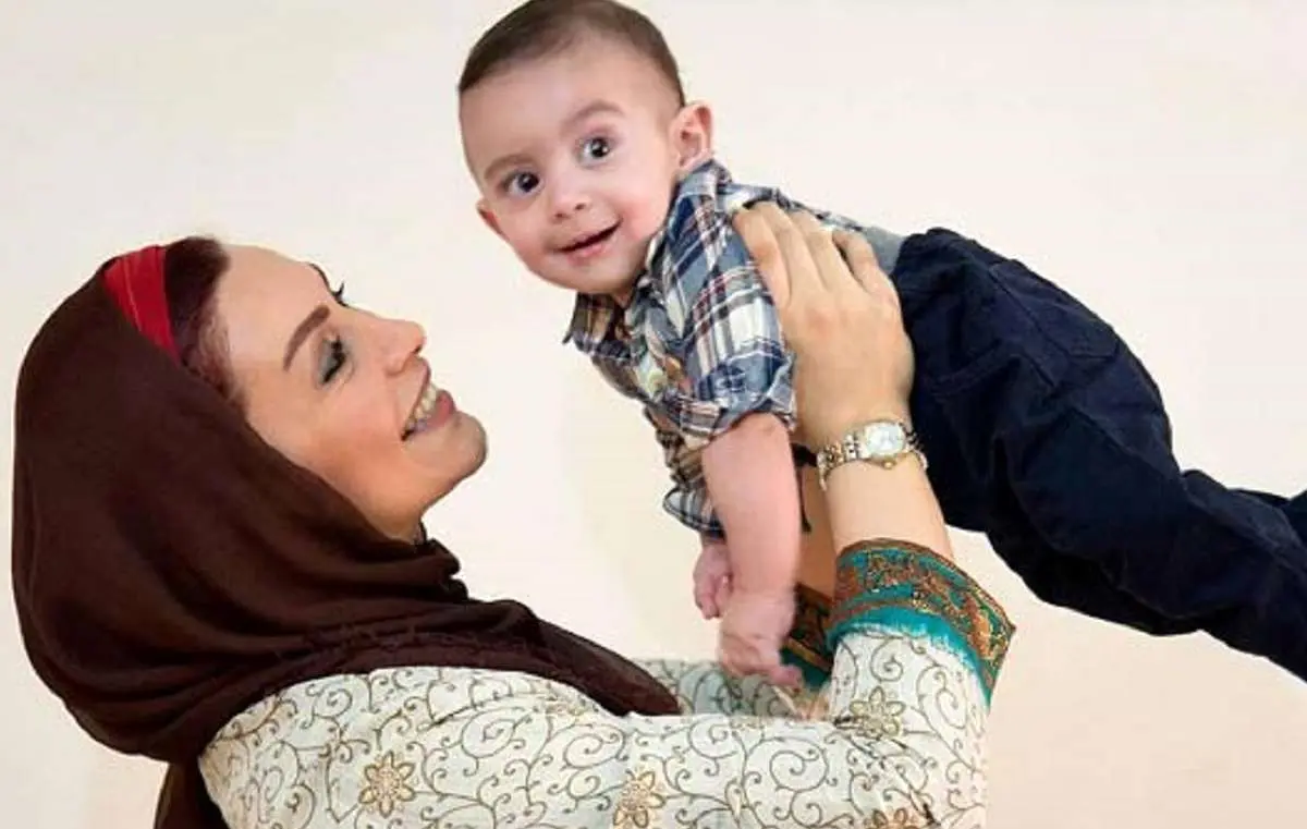 (ویدئو) جشن تولد غمانگیز ماهچهره خلیلی با حضور پسرش