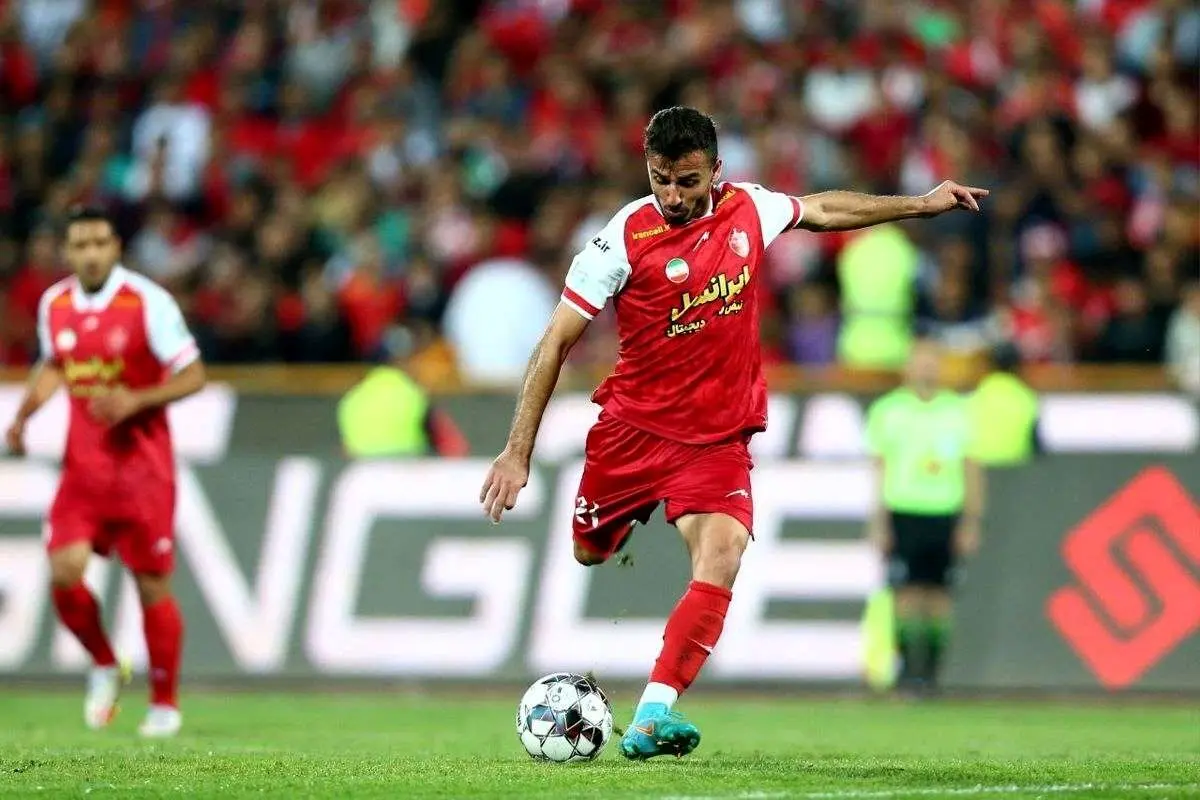 خرید همزمان یحیی گل محمدی از استقلال و پرسپولیس