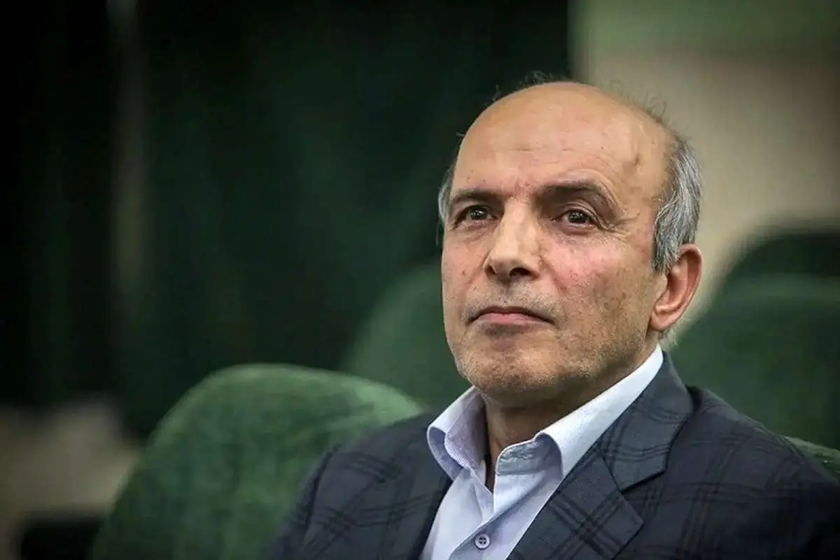 معیدفر: حاکمیت گوشش بدهکار نیست و ساز خود را می‌زند