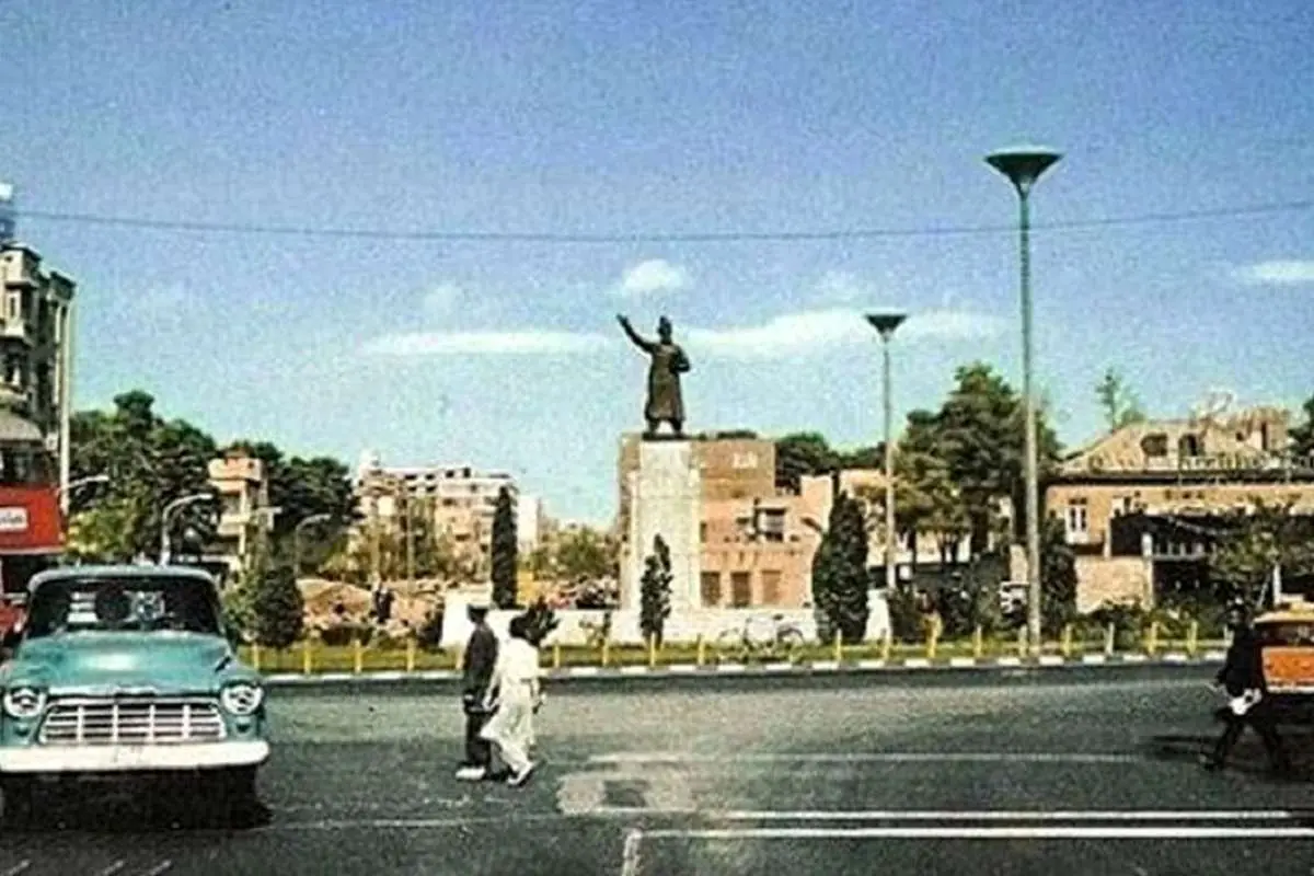 (عکس) پرتصادفترین خیابان تهران در ۵۰ سال پیش!