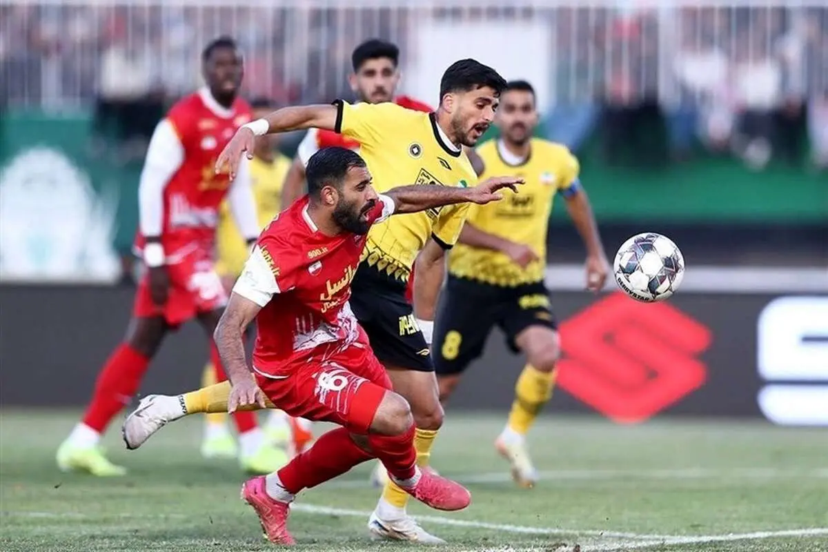 این پرسپولیس گاریدو بود که مقابل سپاهان بازی کرد