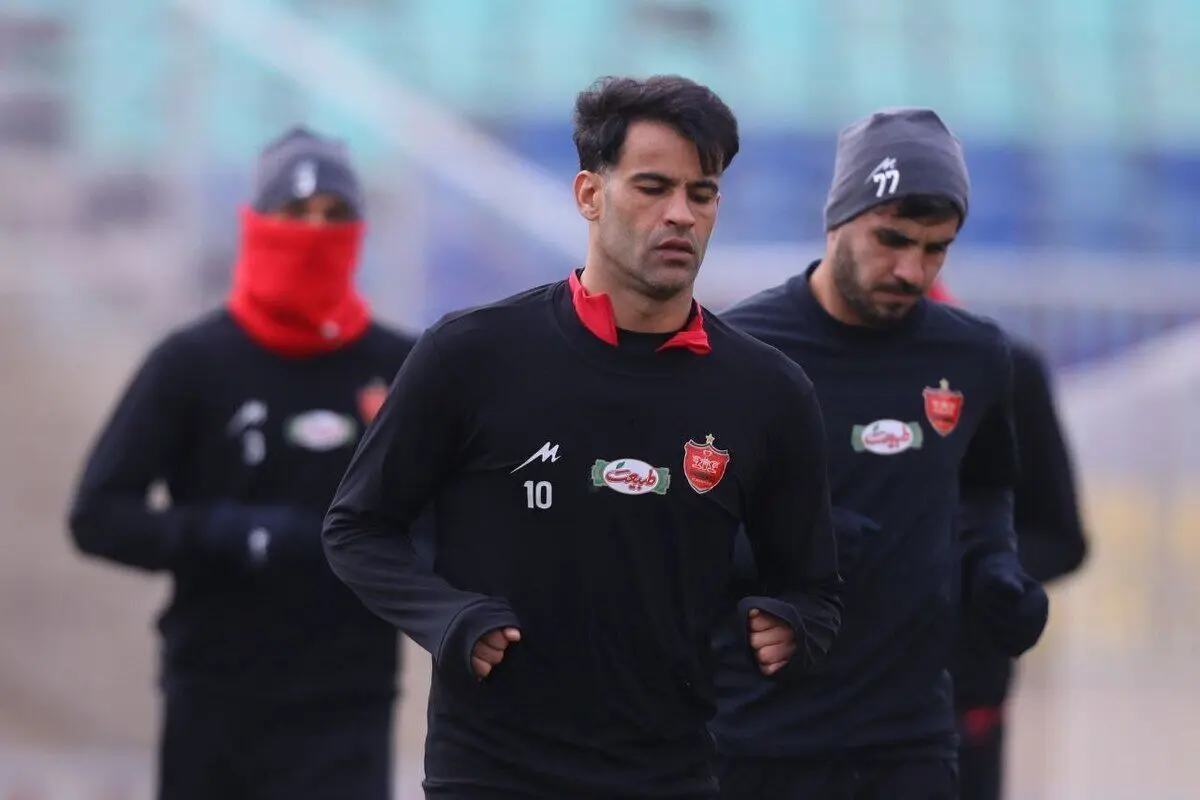بلیت ۲۰۰ هزار تومانی پرسپولیس  مقابل ذوب آهن
