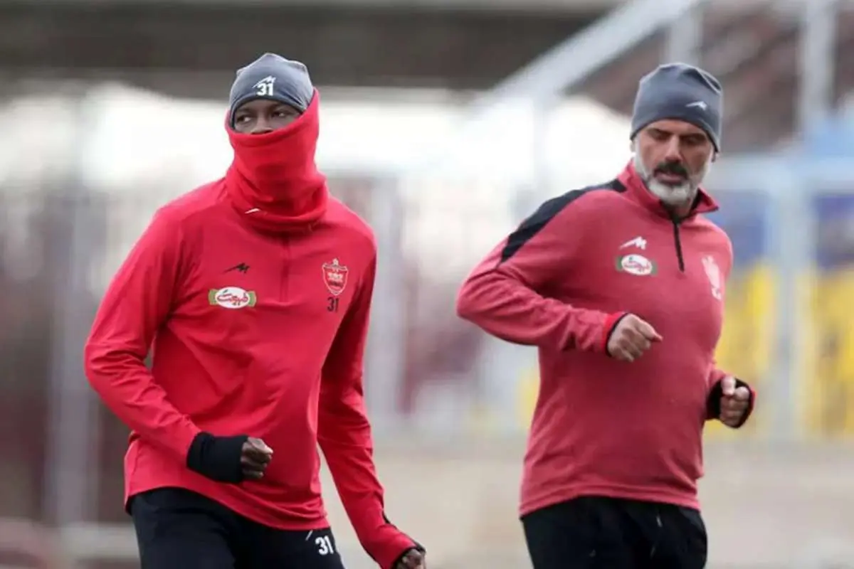 مهاجم مغضوب پرسپولیسیها به اصفهان رفت