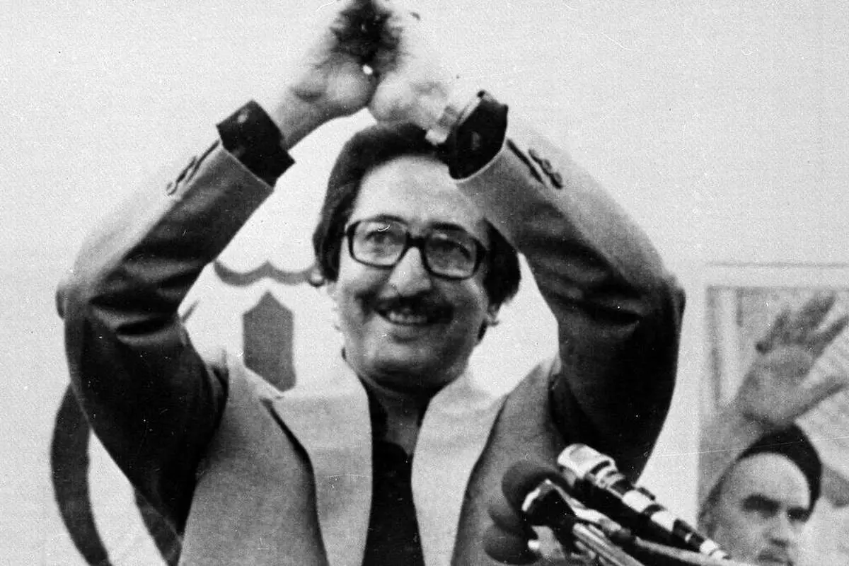 روزی که بنی‌صدر رئیس جمهور شد
