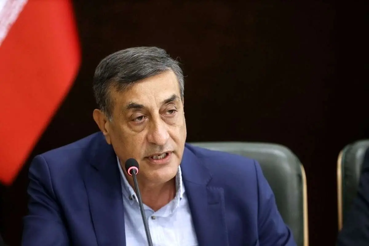 معاون اجرایی رئیسجمهور در اهواز: عملکرد شهردار این شهر مایه تأسف است