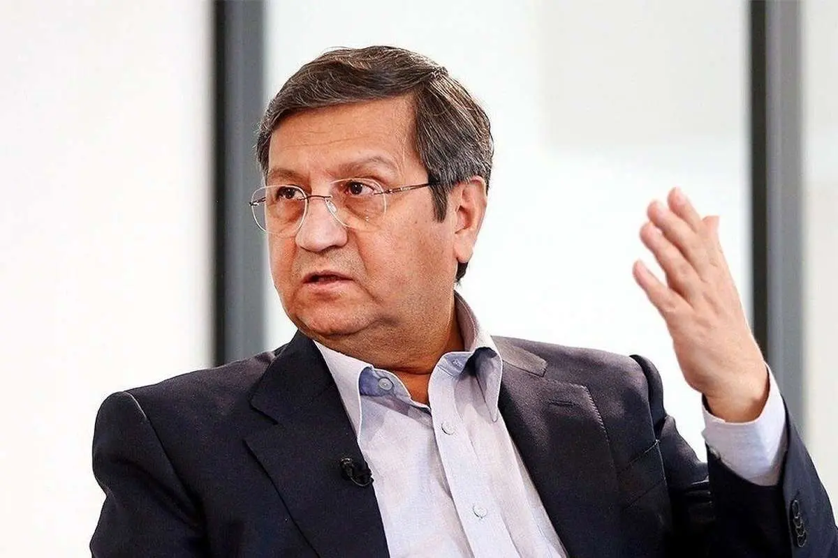 همتی: تهمت می‌زنند وزیر می‌خواهد سیگنال افزایش قیمت طلا دهد