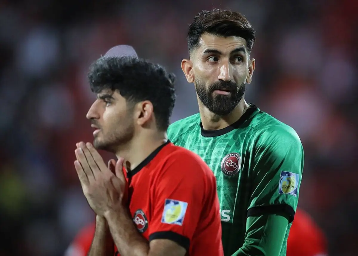 (عکس) رونمایی از پیراهن سوم تراکتور قبل از بازی با پرسپولیس