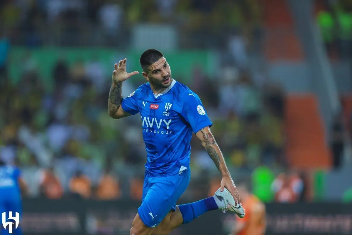 بمب‌افکن الهلال آماده دیدار با پرسپولیس
