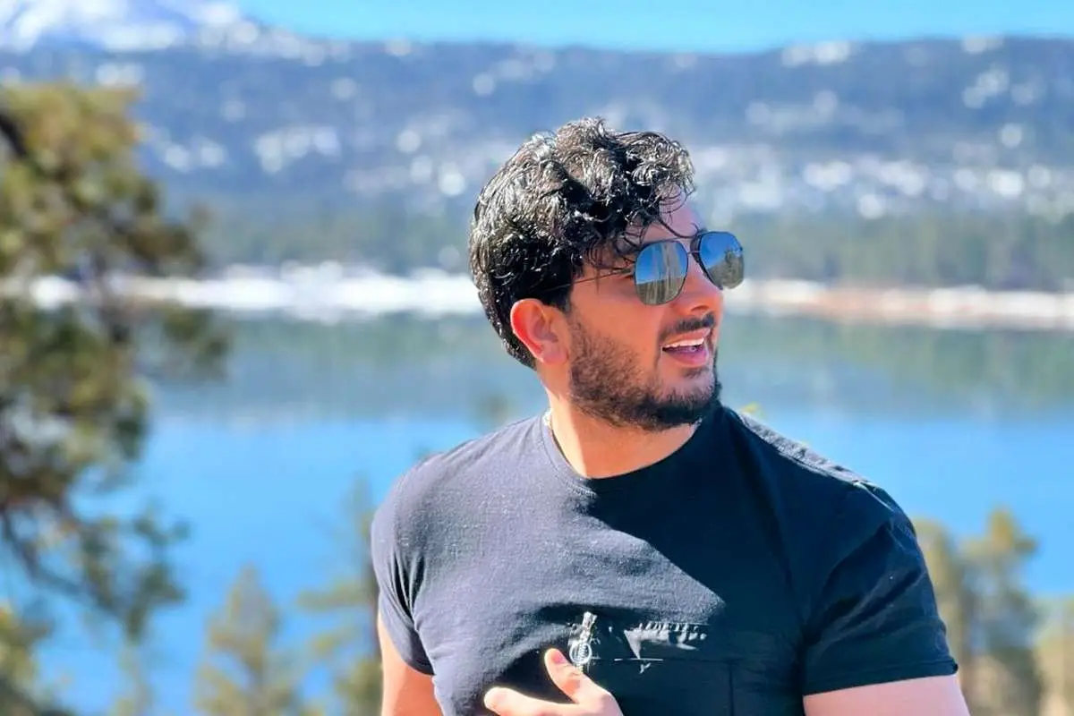 فرزاد فرزین مجری شد