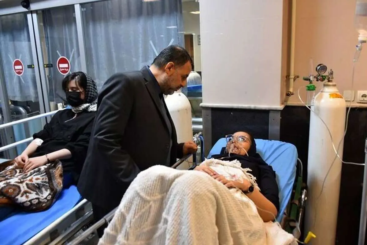 مسمومیت ۸۰ دانشجوی دانشگاه فرهنگیان ورامین