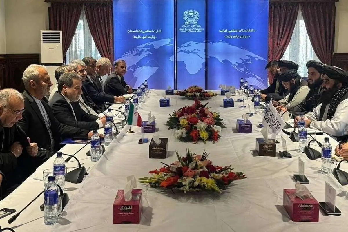 (ویدئو) جزئیات دیدار عراقچی با سرپرست وزارت خارجه افغانستان