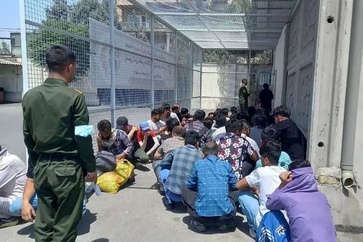 دستگیری ۲۳۵ تبعه خارجی غیرمجاز در خاش