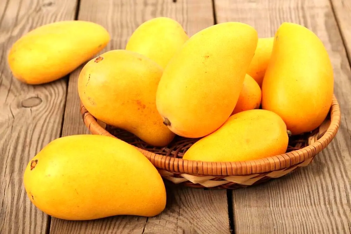 مصرف این میوه شما را چاق می‌کند