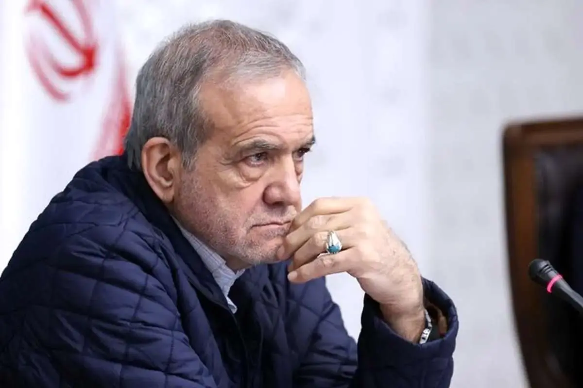 نامه جمعی از روزنامهنگاران برجسته کشور به رئیسجمهور برای بازگشت نویسندگان و روزنامهنگاران خارج کشور