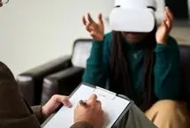 هدِست واقعیت مجازی این بار درمانی برای اضطراب اجتماعی معرفی کرده است!