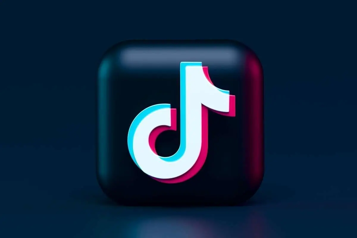 ایلان ماسک تیک تاک را میخرد؟