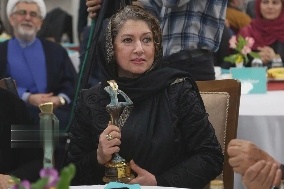(تصاویر) افتتاحیه چهل و سومین جشنواره بین‌المللی تئاتر فجر
