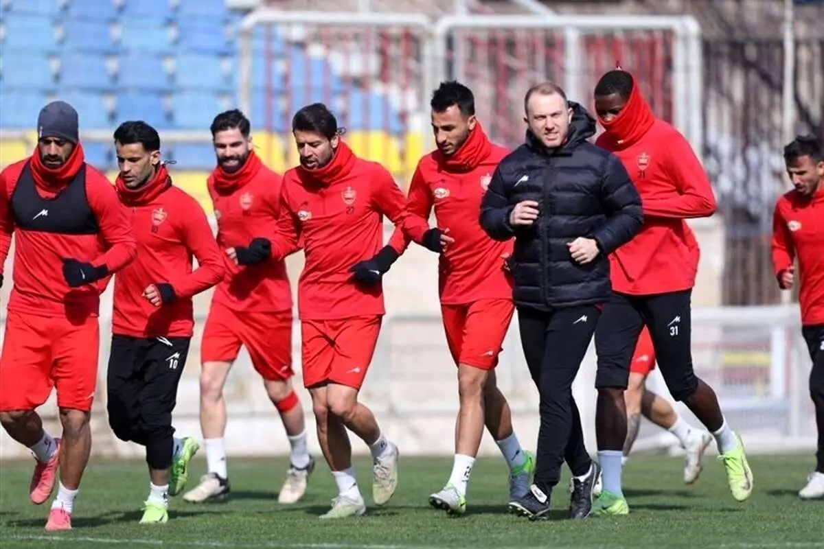 (عکس) حضور سعید صادقی و ژوائو در تمرین پرسپولیس