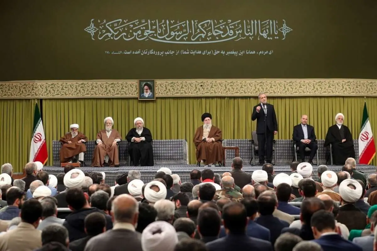 استقبال روزنامه اصلاحطلب از سخنان رهبر انقلاب درباره مذاکره