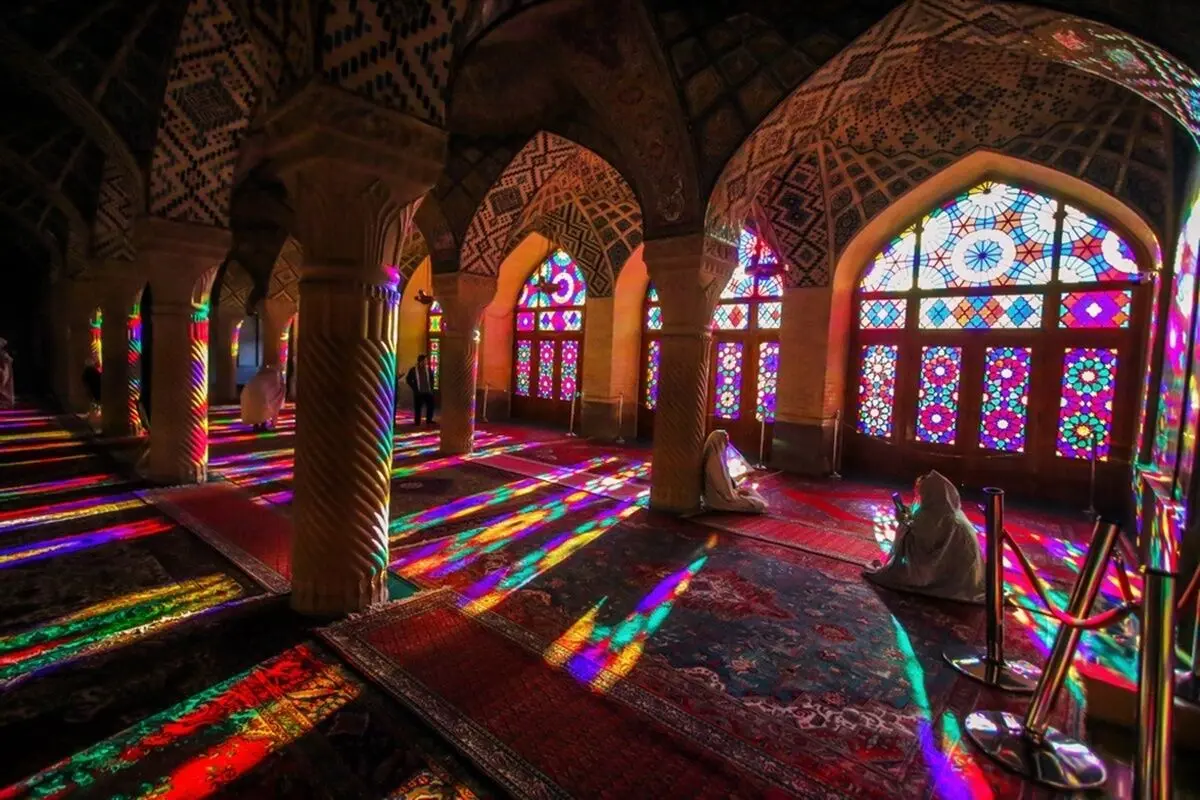 (تصاویر) زیبایی‌های رنگارنگ مسجد نصیرالملک شیراز