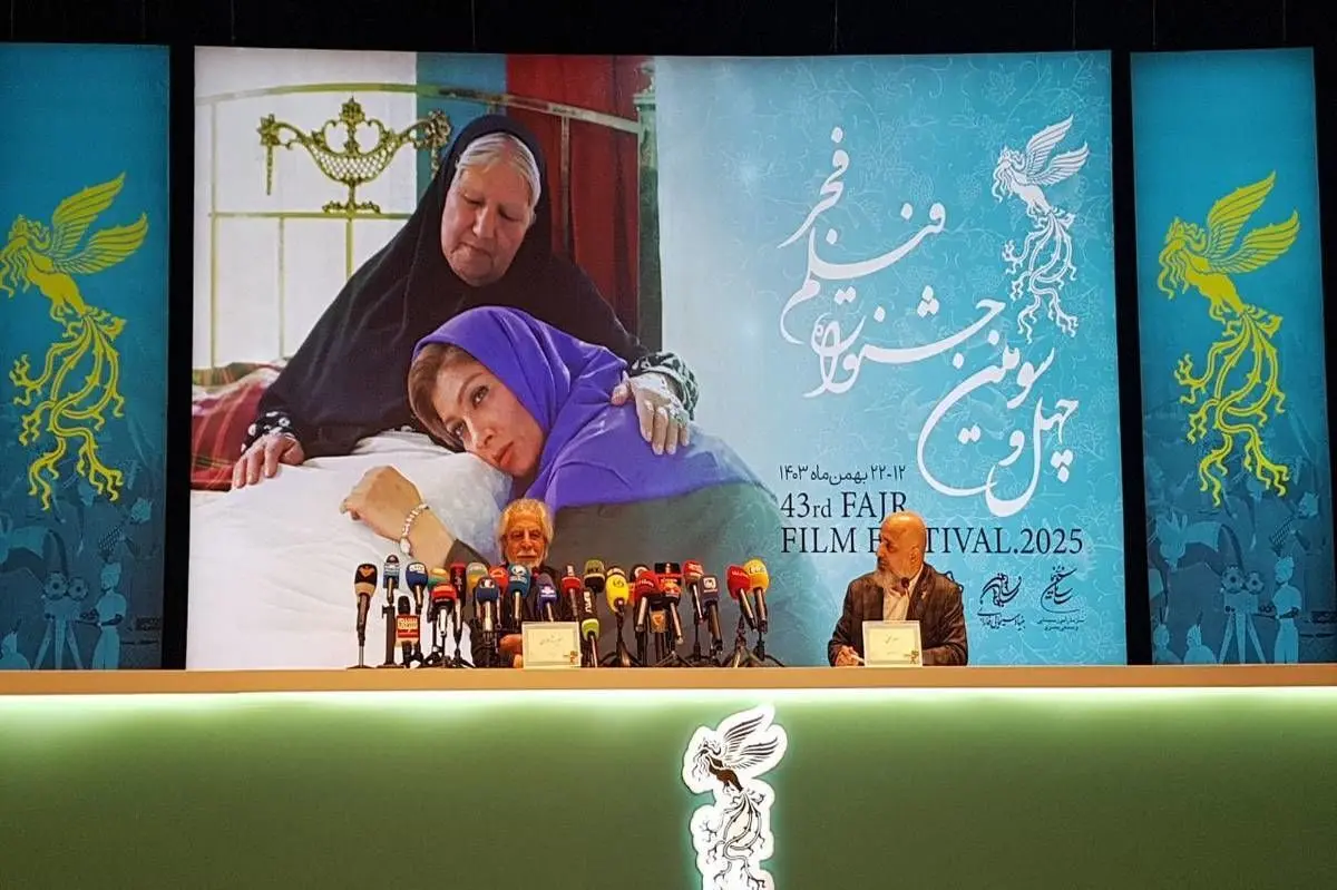 هیچ فیلمی با فشار نهادی به جشنواره نیامده است