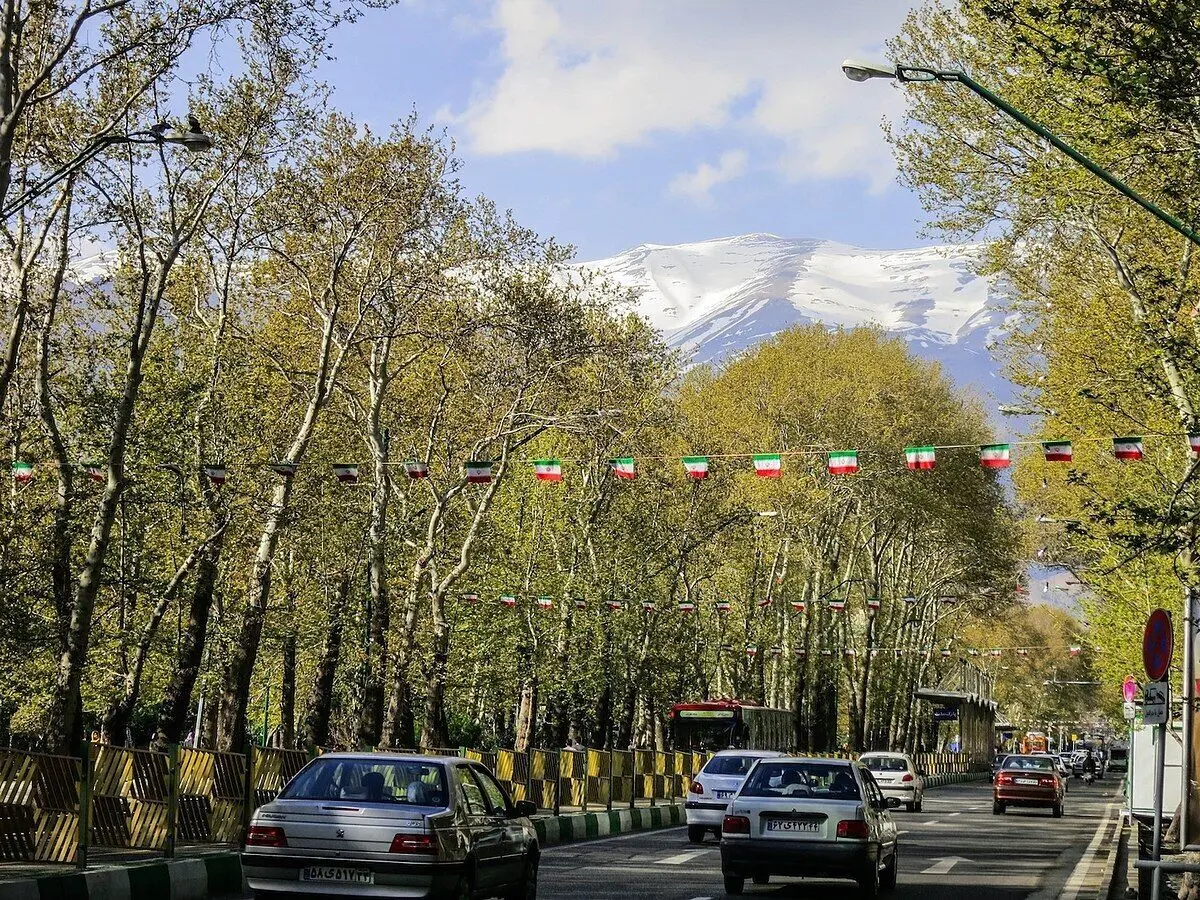 (تصویر) خیابان ولی‌عصر (عج) در سال ۱۳۳۴