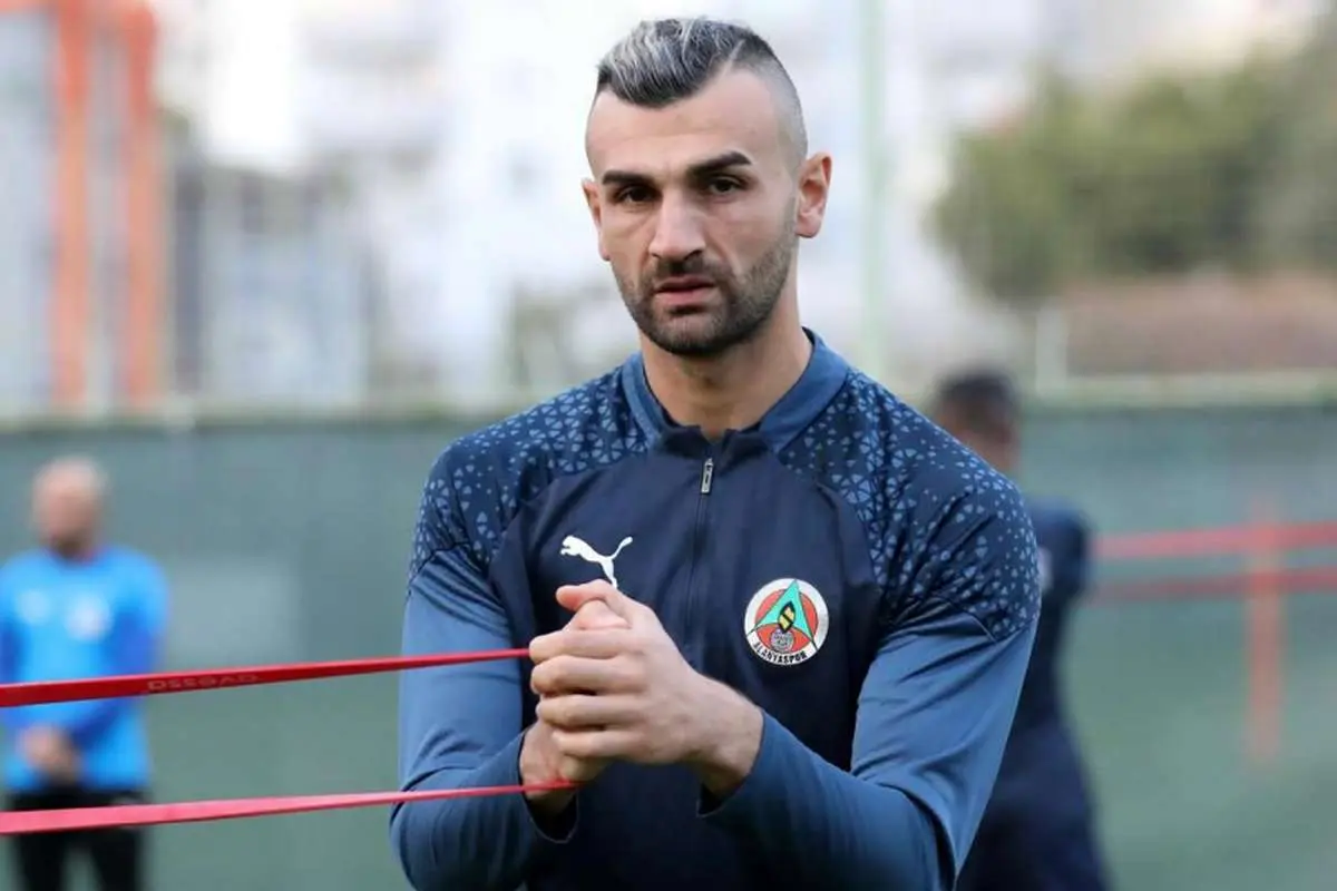 سردار فردا به تمرین پرسپولیس میرود