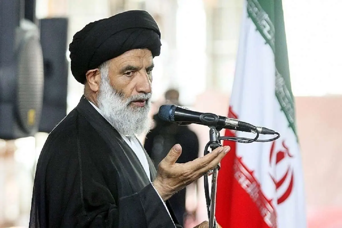 امامجمعه اهواز: مذاکره یعنی پذیرش خواستههای غیرمشروع واشنگتن