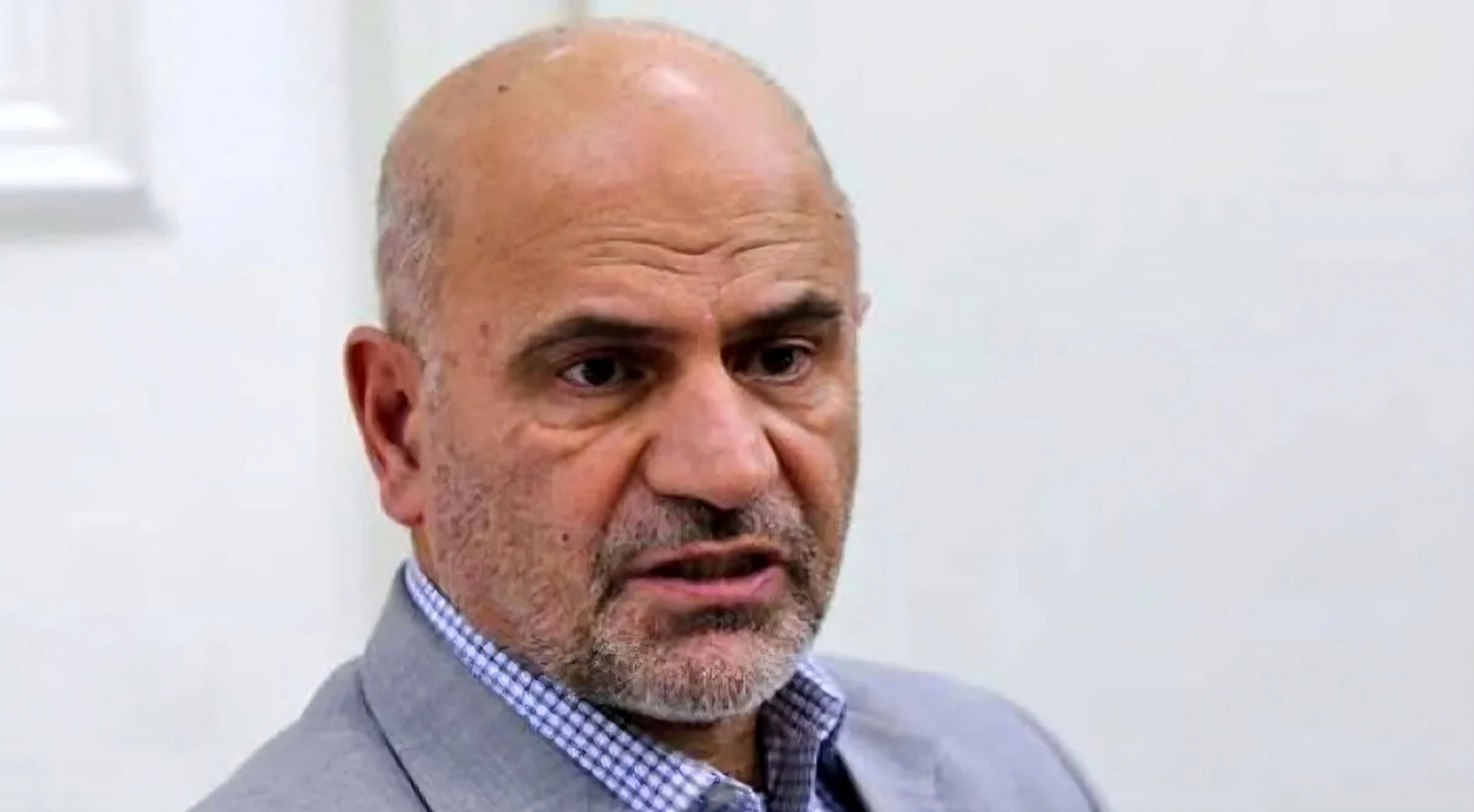فرشاد مؤمنی: شوک‌درمانی، ایران را به بهشت مافیاها تبدیل کرده است