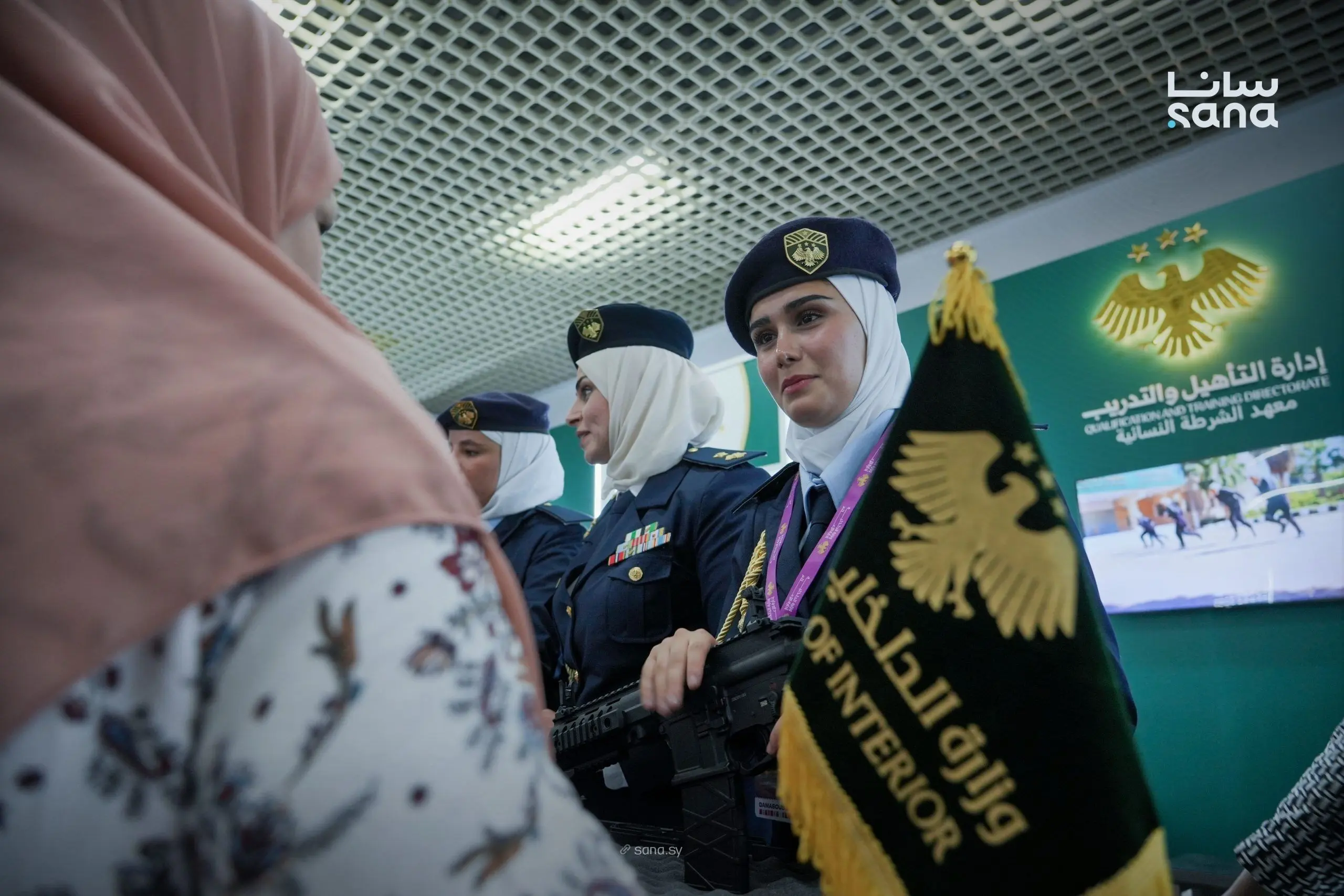 زنان پلیس سوریه در نمایشگاه دمشق