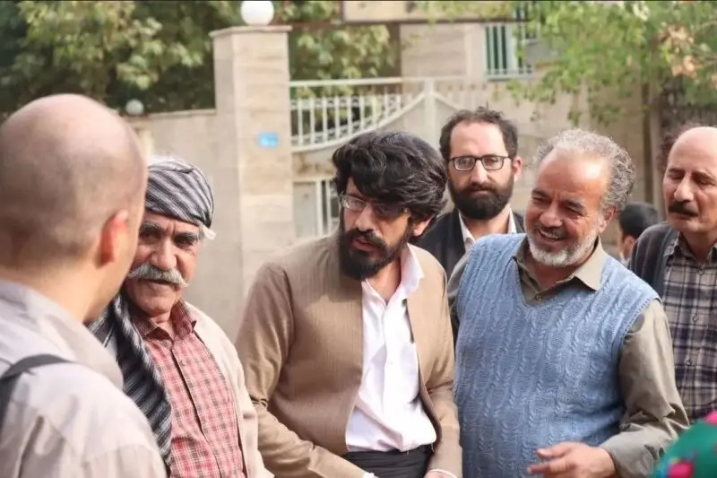 بازیگر «نون خ» کارگردان شد